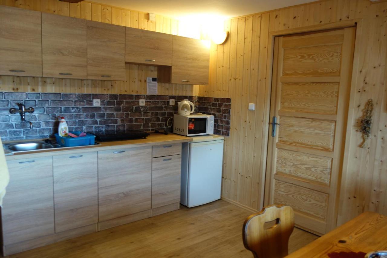 Pod Lipou Hotel Dolni Brusnice Bagian luar foto
