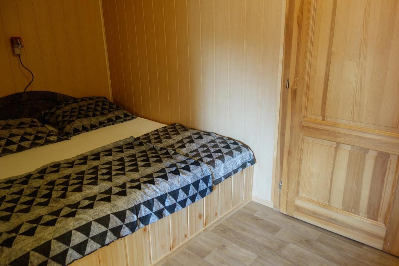 Pod Lipou Hotel Dolni Brusnice Bagian luar foto